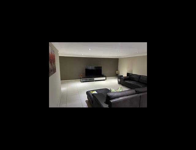 3 BEDROOM HOUSE FOR SALE IN DAWN PARK